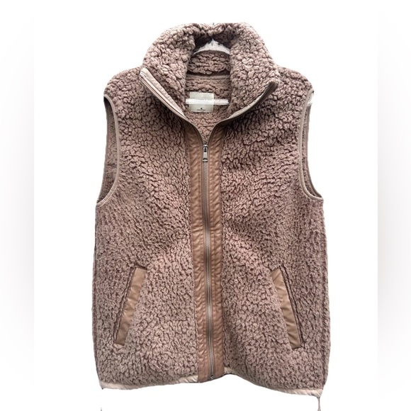 Abercrombie And Fitch Vest Women M Tan Sherpa Zip Up Pockets Soft Cozy Layer - Picture 1 of 15